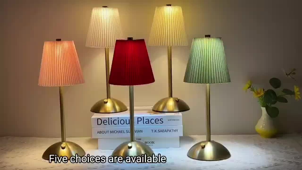 1pc Modern Pleated LED Table Lamp, Touch Control, Adjustable Brightness with Long Press in 3 Color Temperatures, USB Powered, for Indoor Use, Metal Base, Pleated Fabric Lampshade - Bedside Lamp Night Light